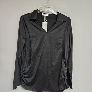 WBQ Black Maternity Long Sleeve Women's Medium V-neck Shirt